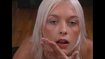 Metro – Handjob Hunnies 02 – Scene 1