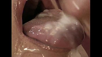 Metro – Hosuton Big Boob Brigade – Scene 2