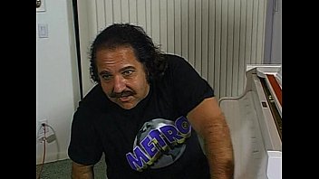 Metro – Ron Jeremy Venice Beach – Scene 4