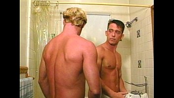 Pacific Sun – Travlin Wild – Scene 2