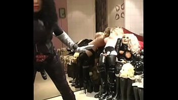 Roxina2007BlackCockDoll070307XXXL.WMV