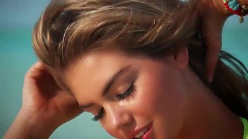 Kate Upton – Sports Illustrated Swimsuit 2014